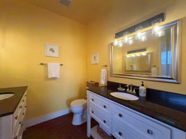  Photo 39