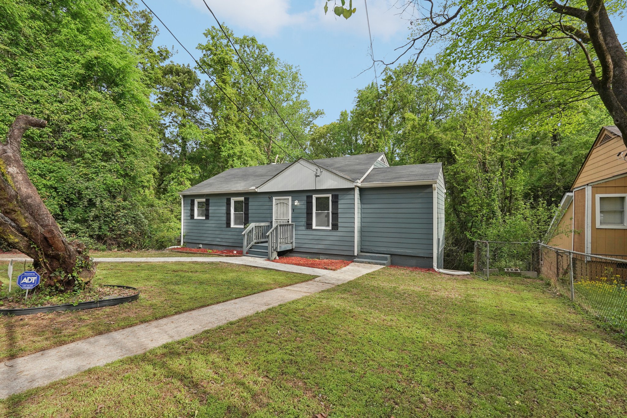 Meador Way SE-S0604-004.jpg