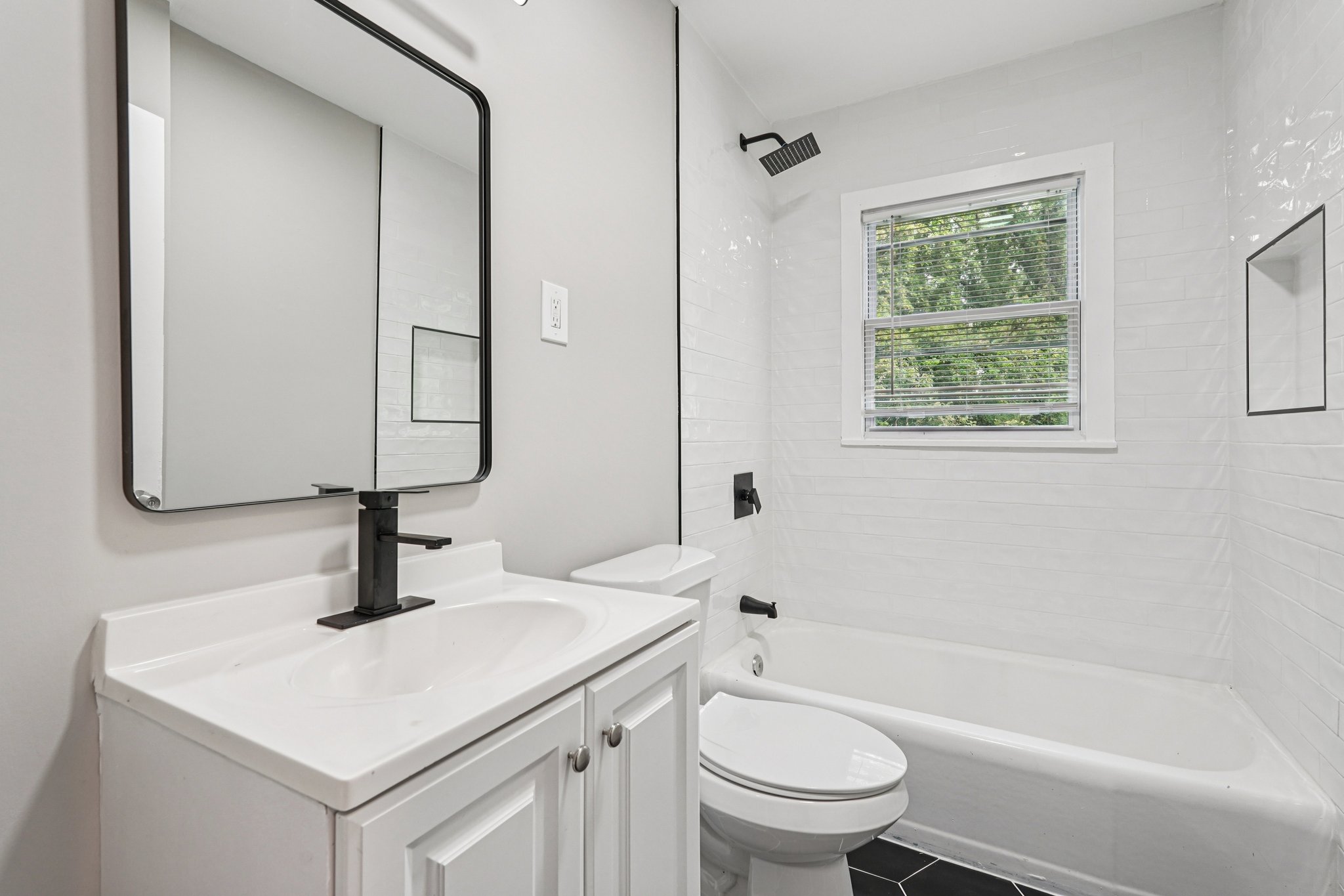 Meador Way SE-S0604-022.jpg