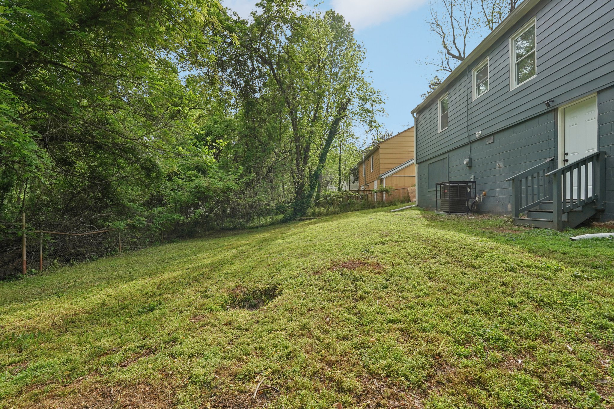 Meador Way SE-S0604-032.jpg