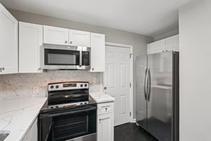 Meador Way SE-S0604-012.jpg