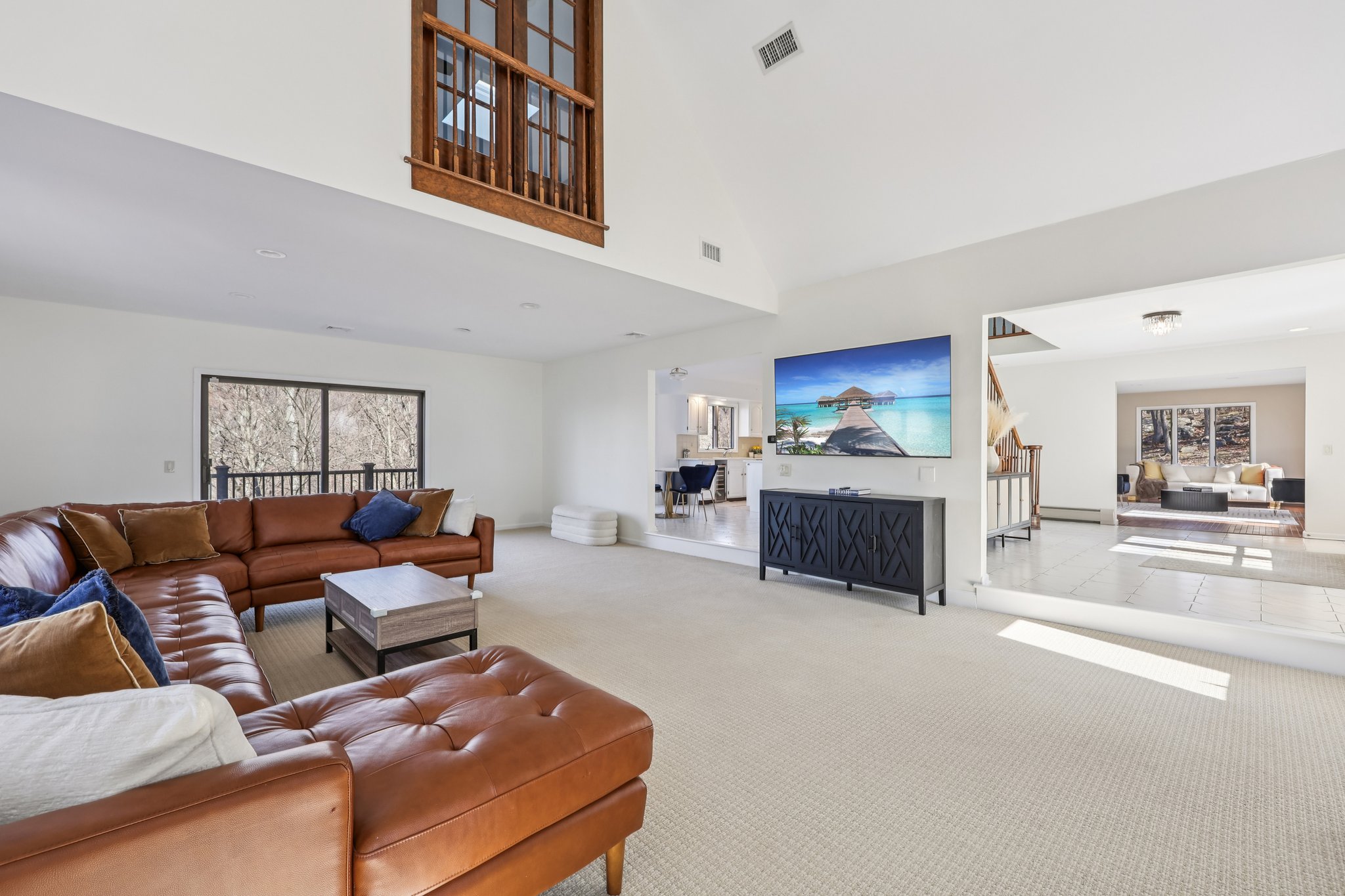 Cozy Great Room. new paint