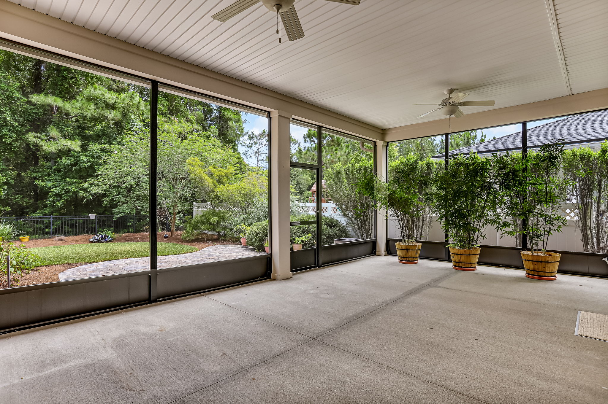 Screened-in Porch