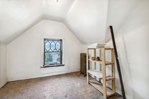 17_Interior