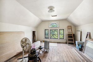19_Interior