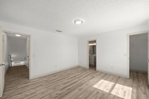  Photo 35