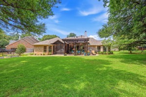  Photo 52