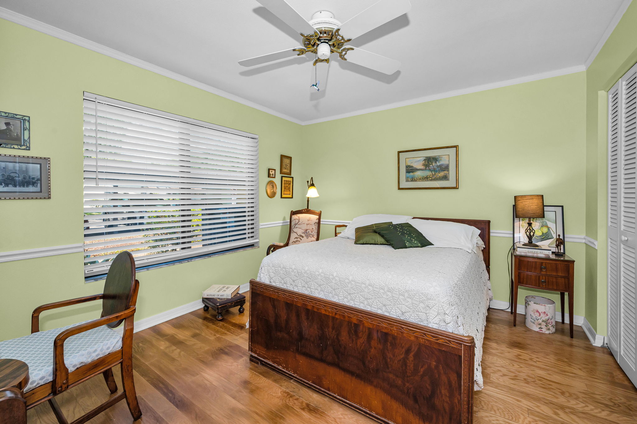 First Floor Bedroom2a
