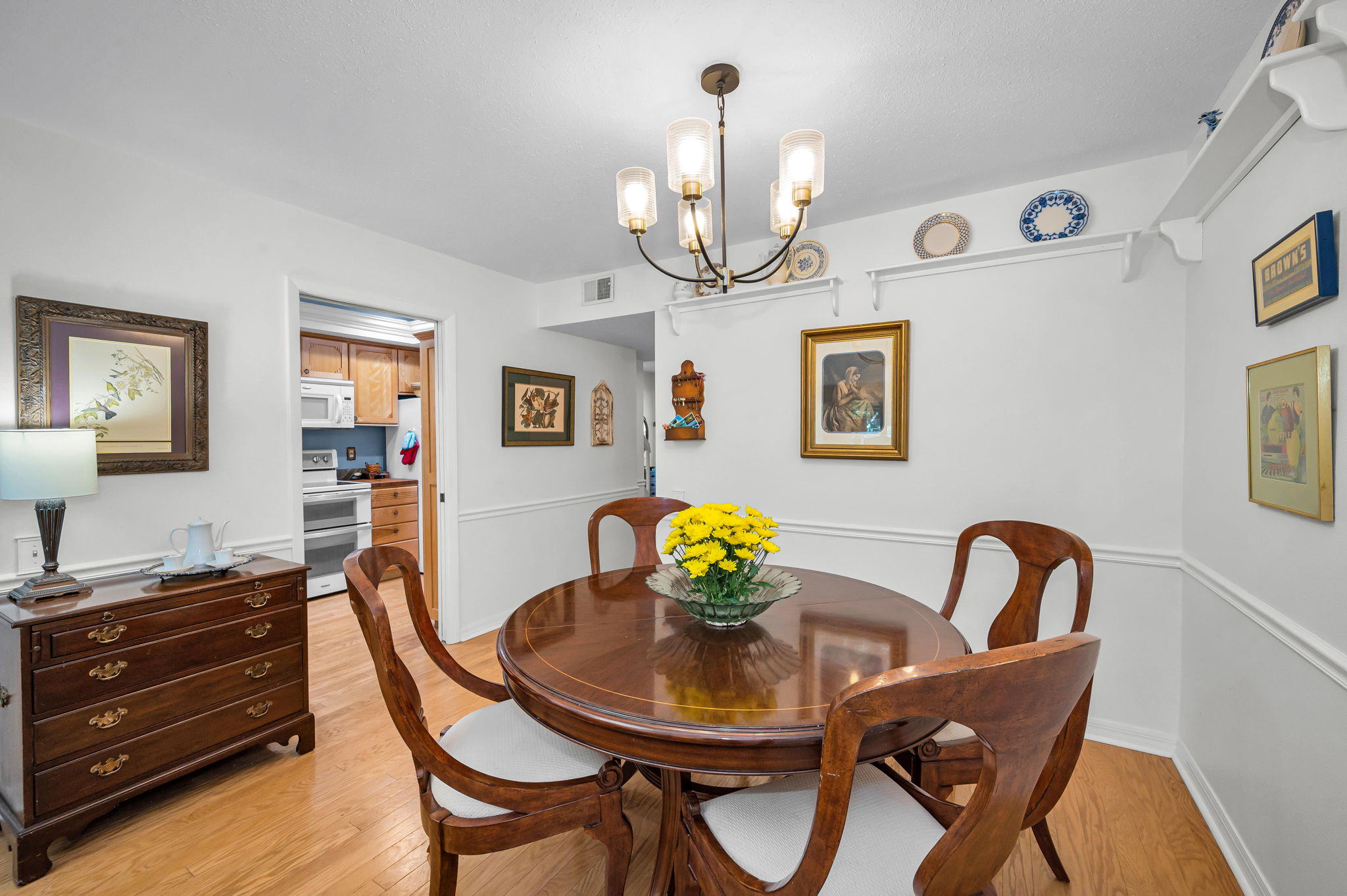 Dining Room2