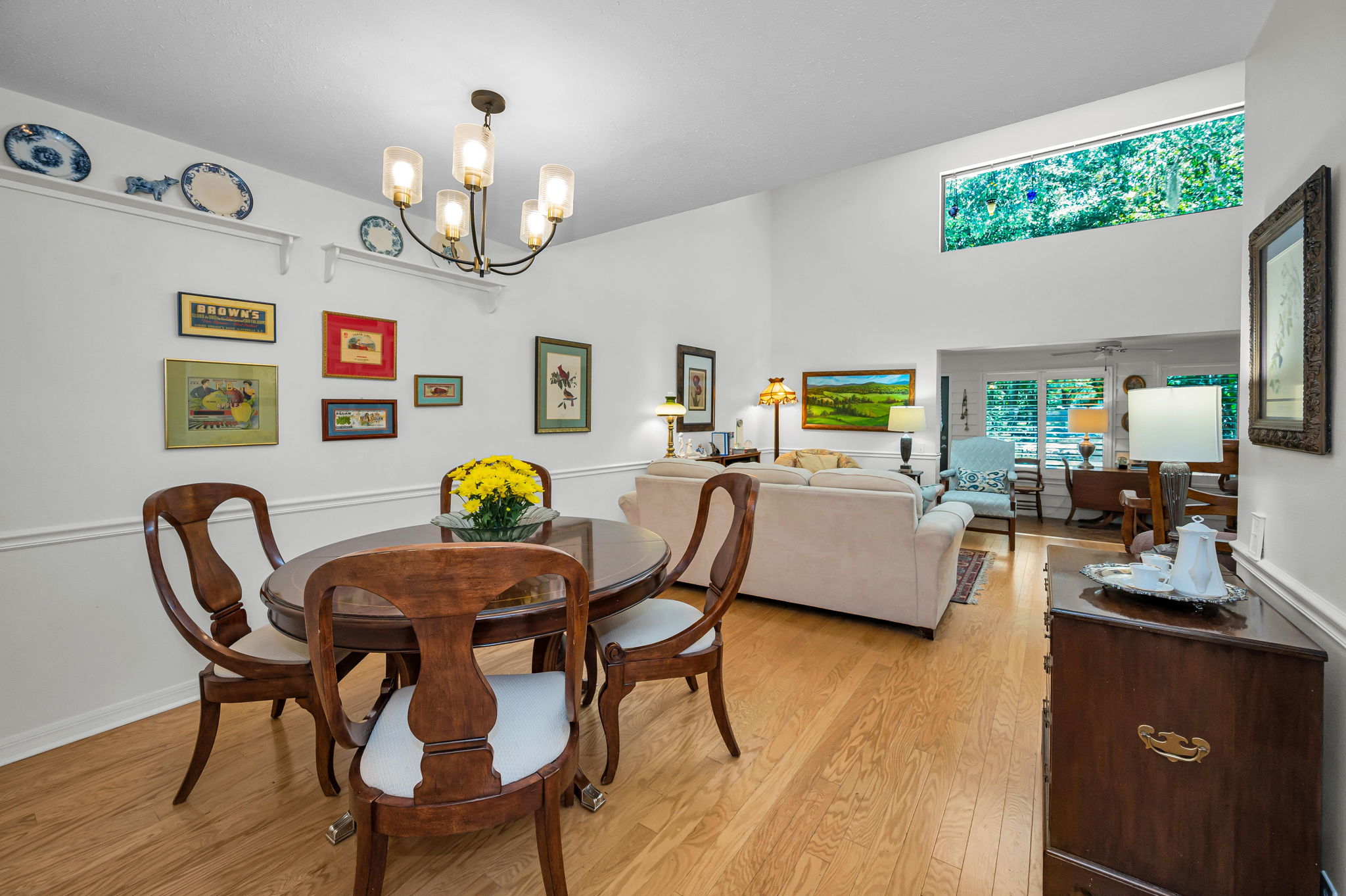 Dining Room4