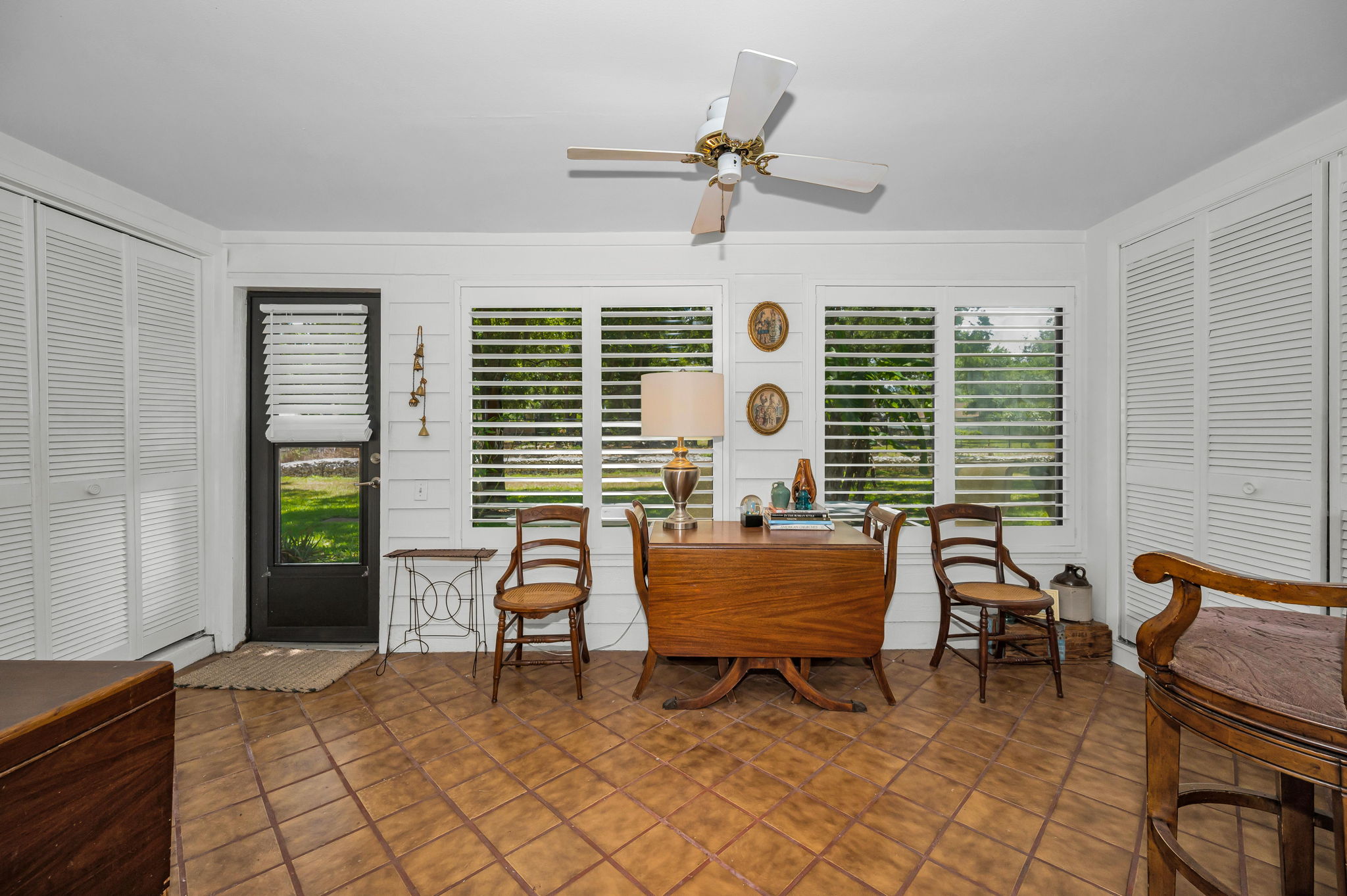 Family Room1