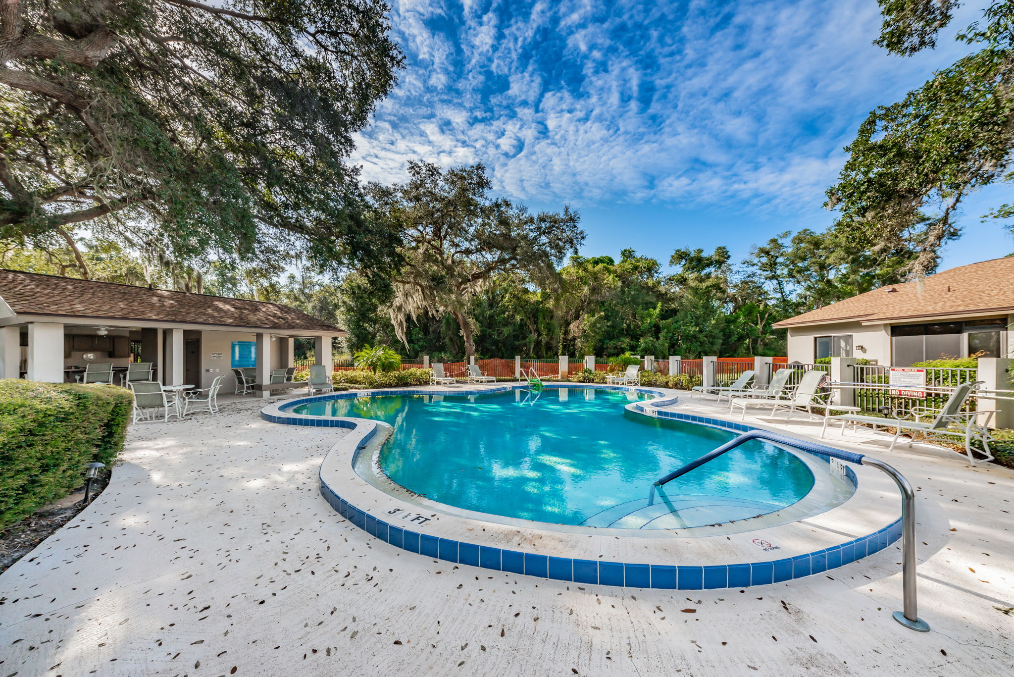 Pool 2
