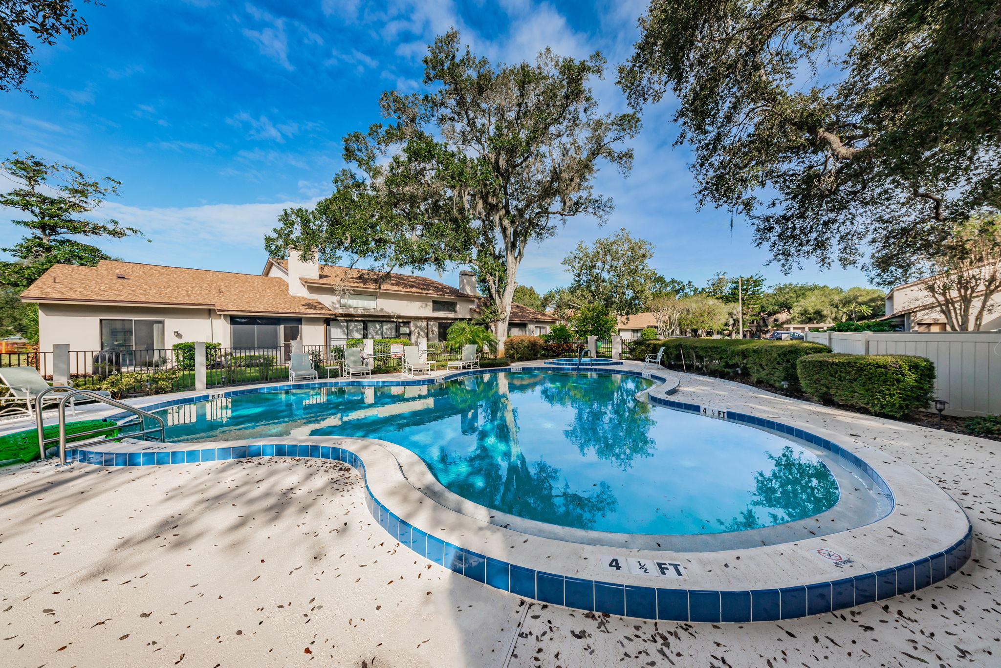 Pool 3
