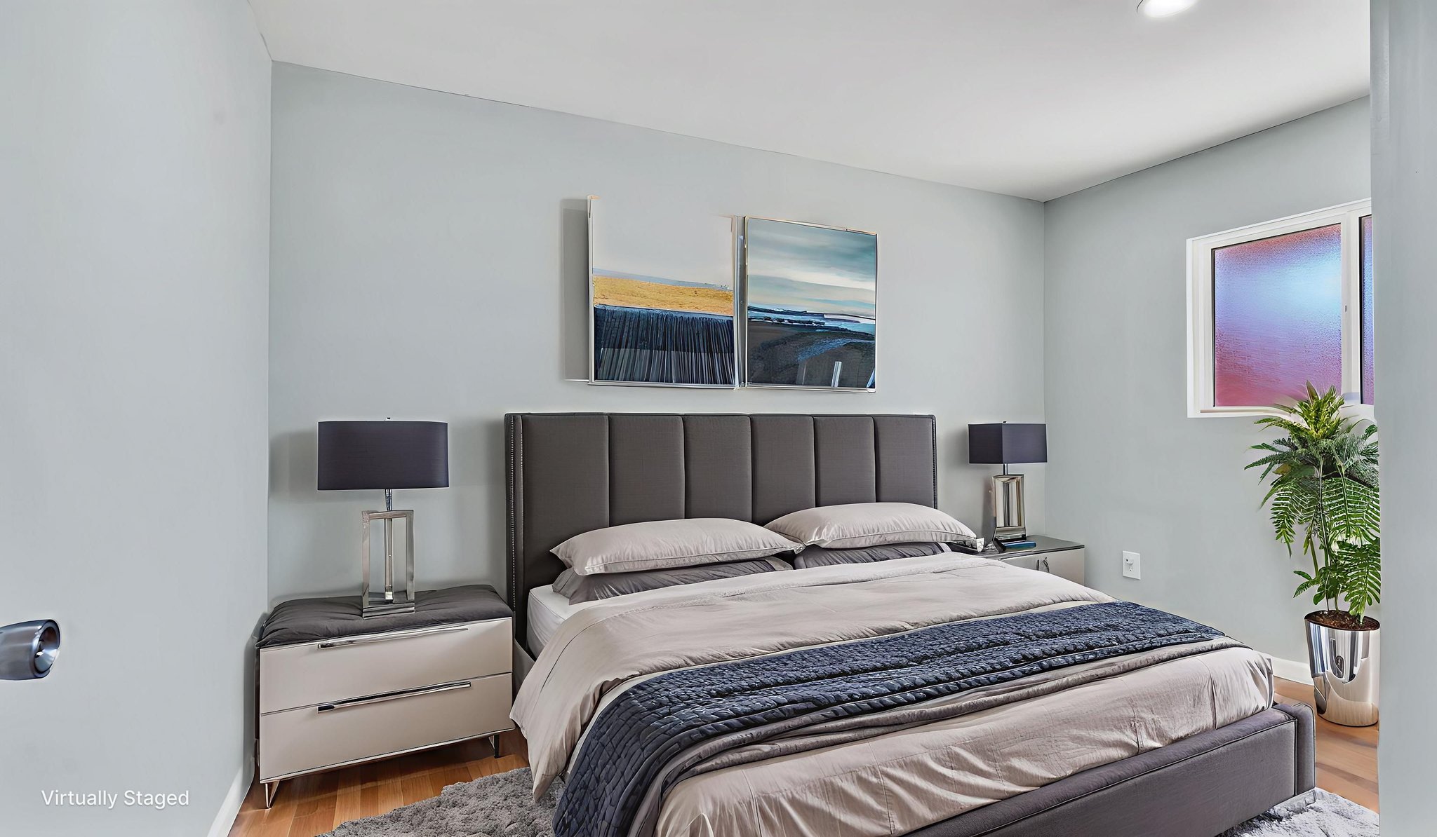 DSC07286 virtually staged.jpeg