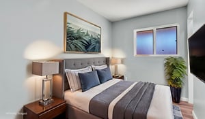 DSC07289 virtually staged.jpeg