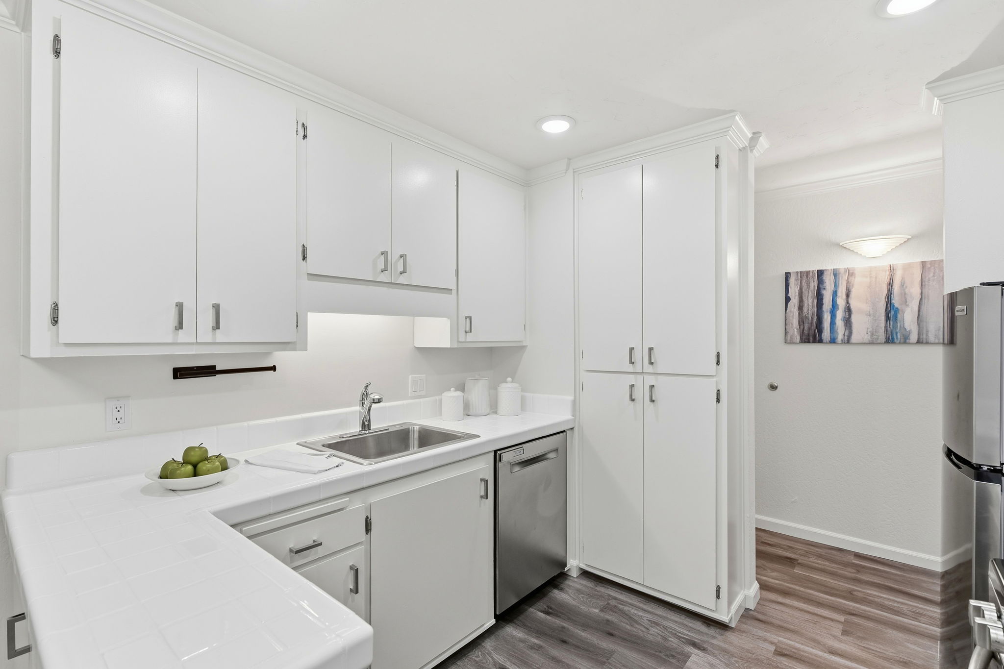 014_F8_1720 Halford Ave 226