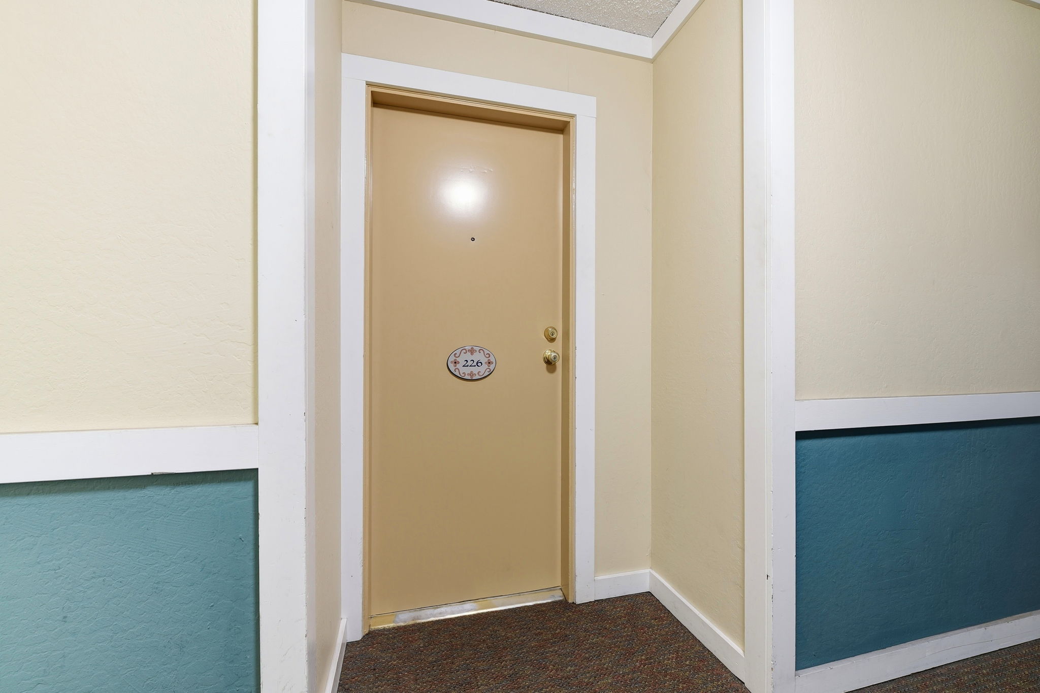 004_F8_1720 Halford Ave 226