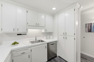 013_F8_1720 Halford Ave 226
