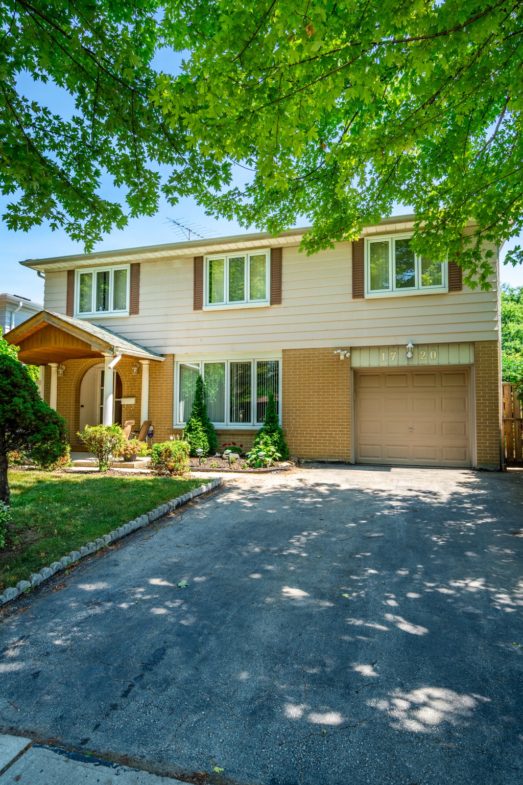 1720 Kirkwall Crescent, Mississagua-5