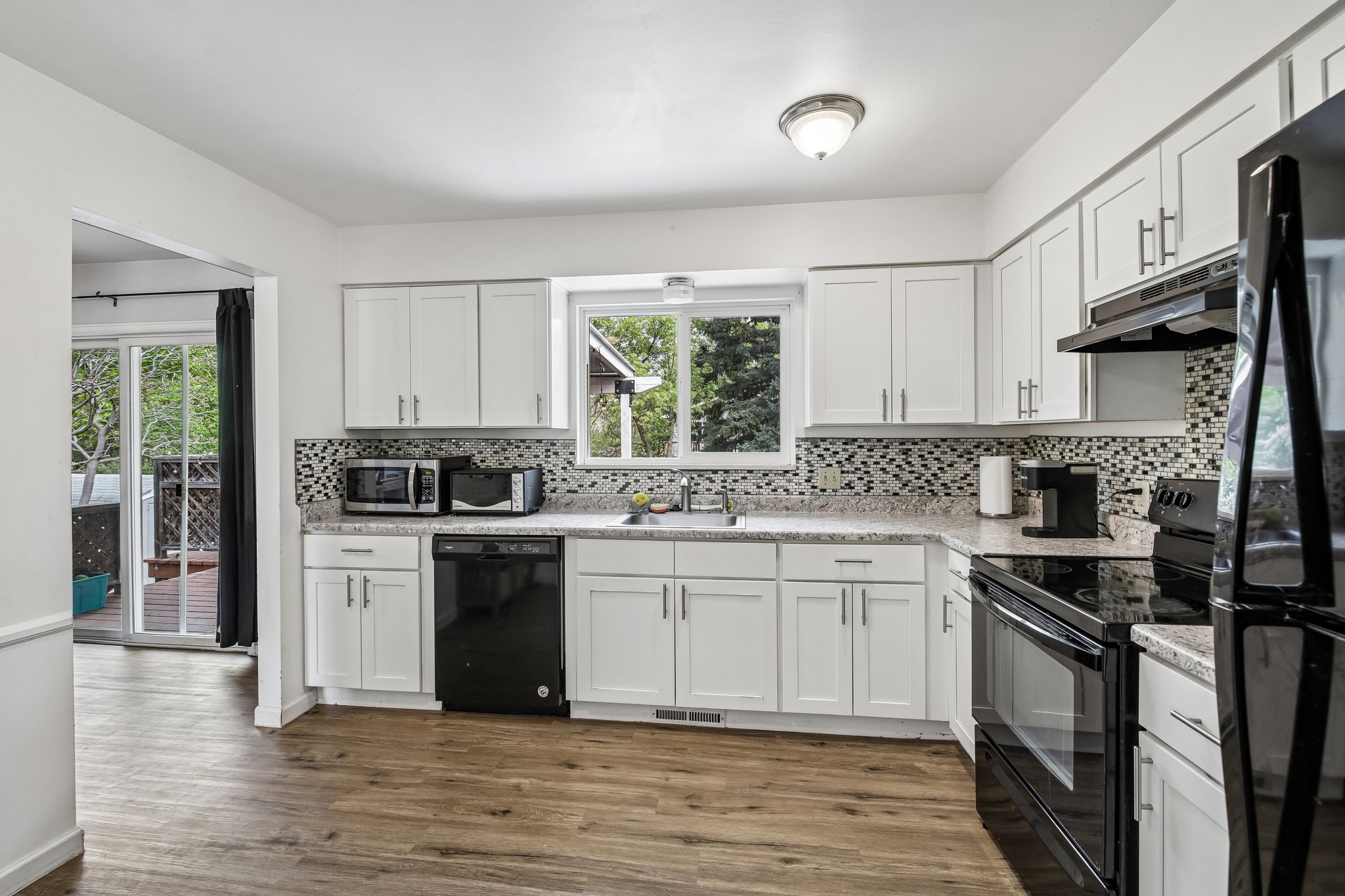 Springfield Dr-S2804-009.jpg