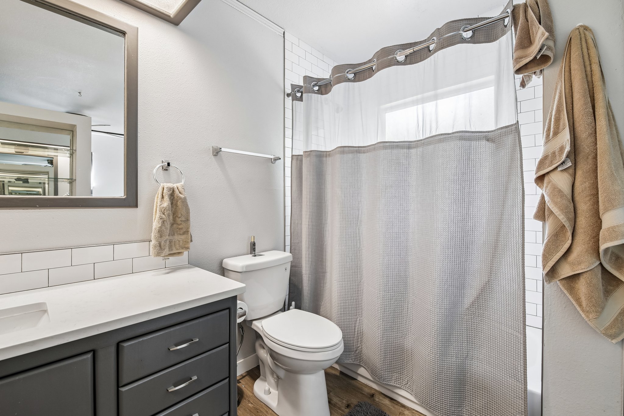 Springfield Dr-S2804-026.jpg