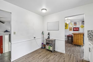 Springfield Dr-S2804-010.jpg