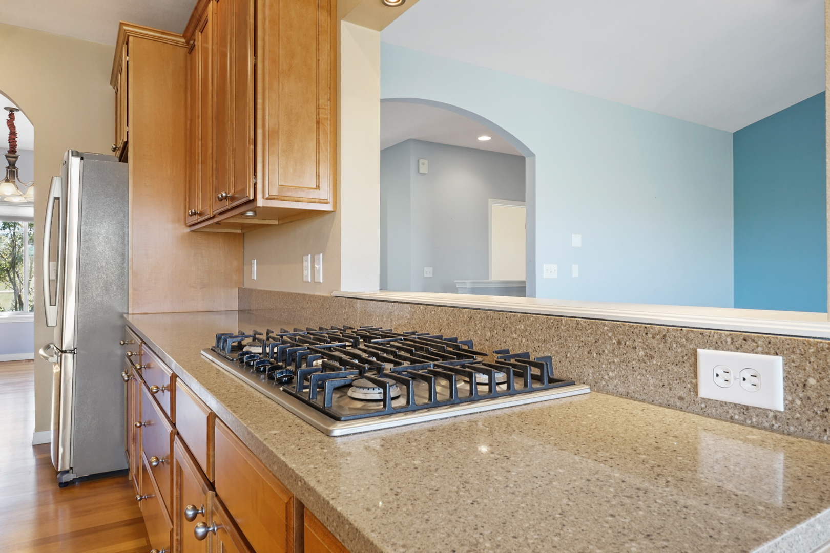 Low Maintenance QUARTZ Countertops