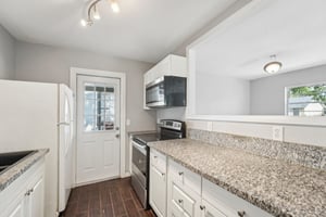 W Arch St-3004-012.jpg