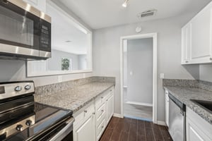 W Arch St-3004-014.jpg