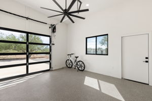 Guest House Garage