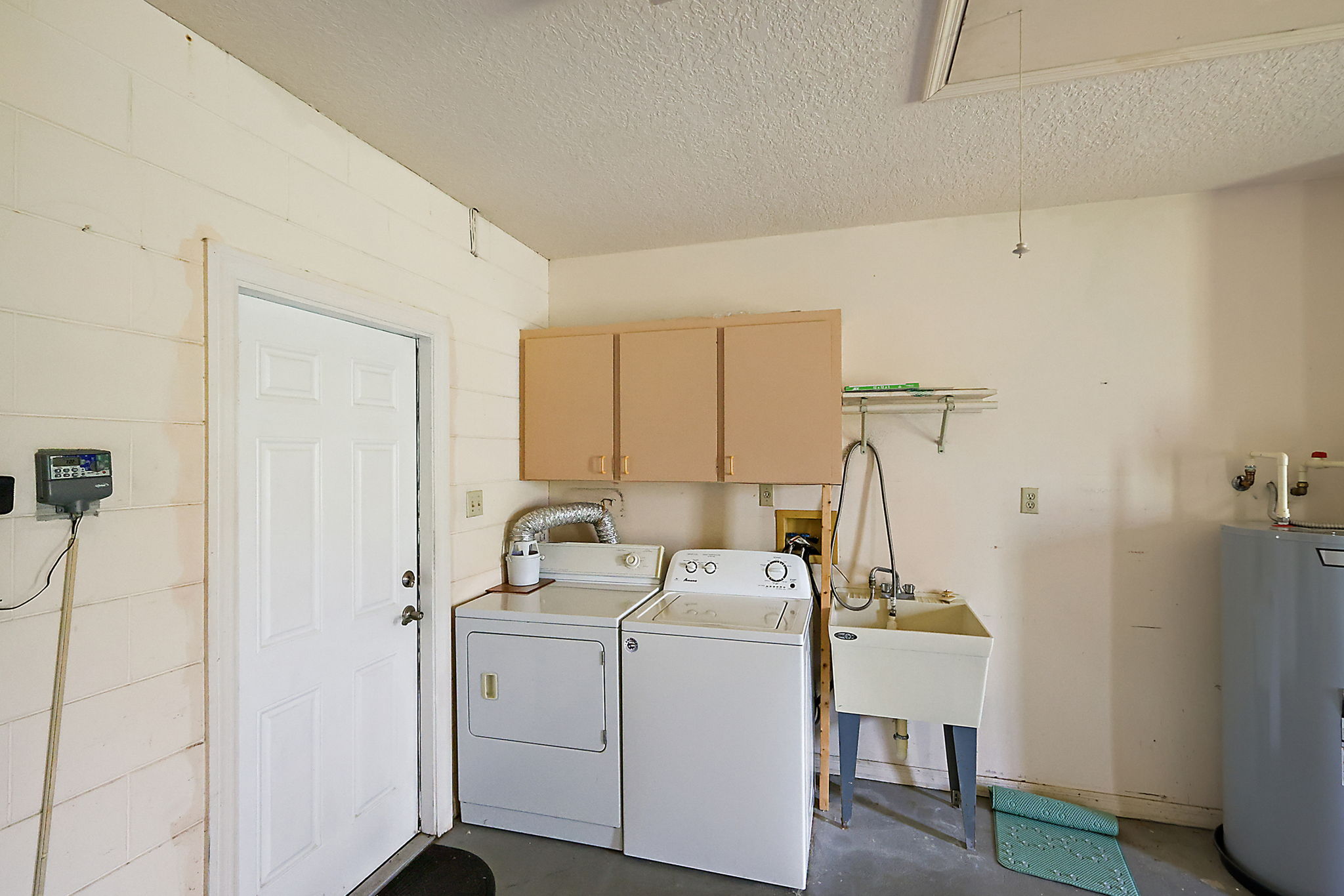  Photo 41
