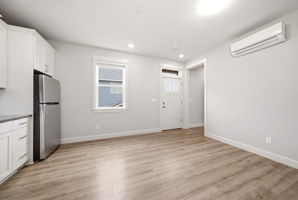  Photo 35