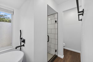  Photo 37