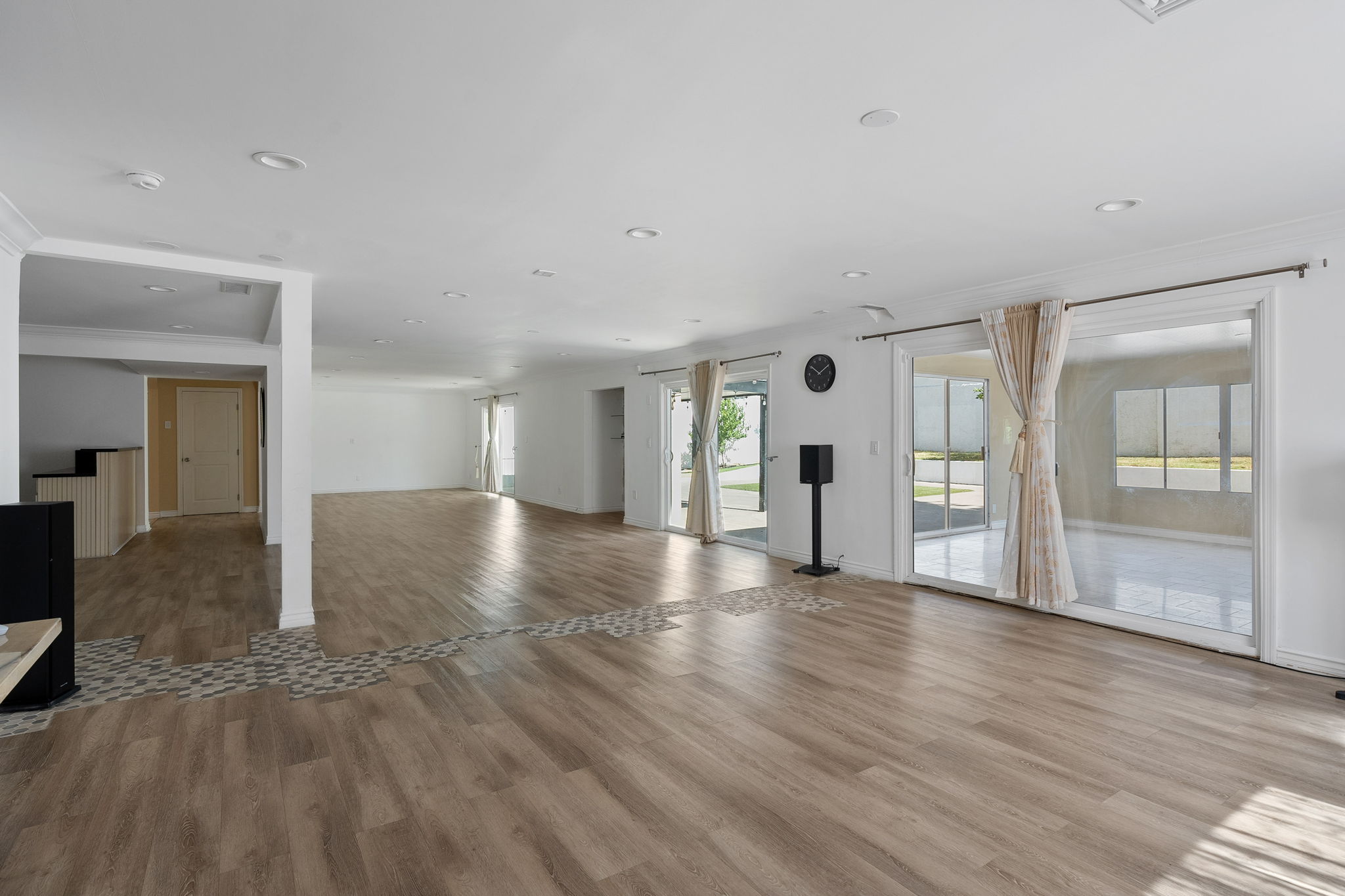 17211 Orozco Street-18