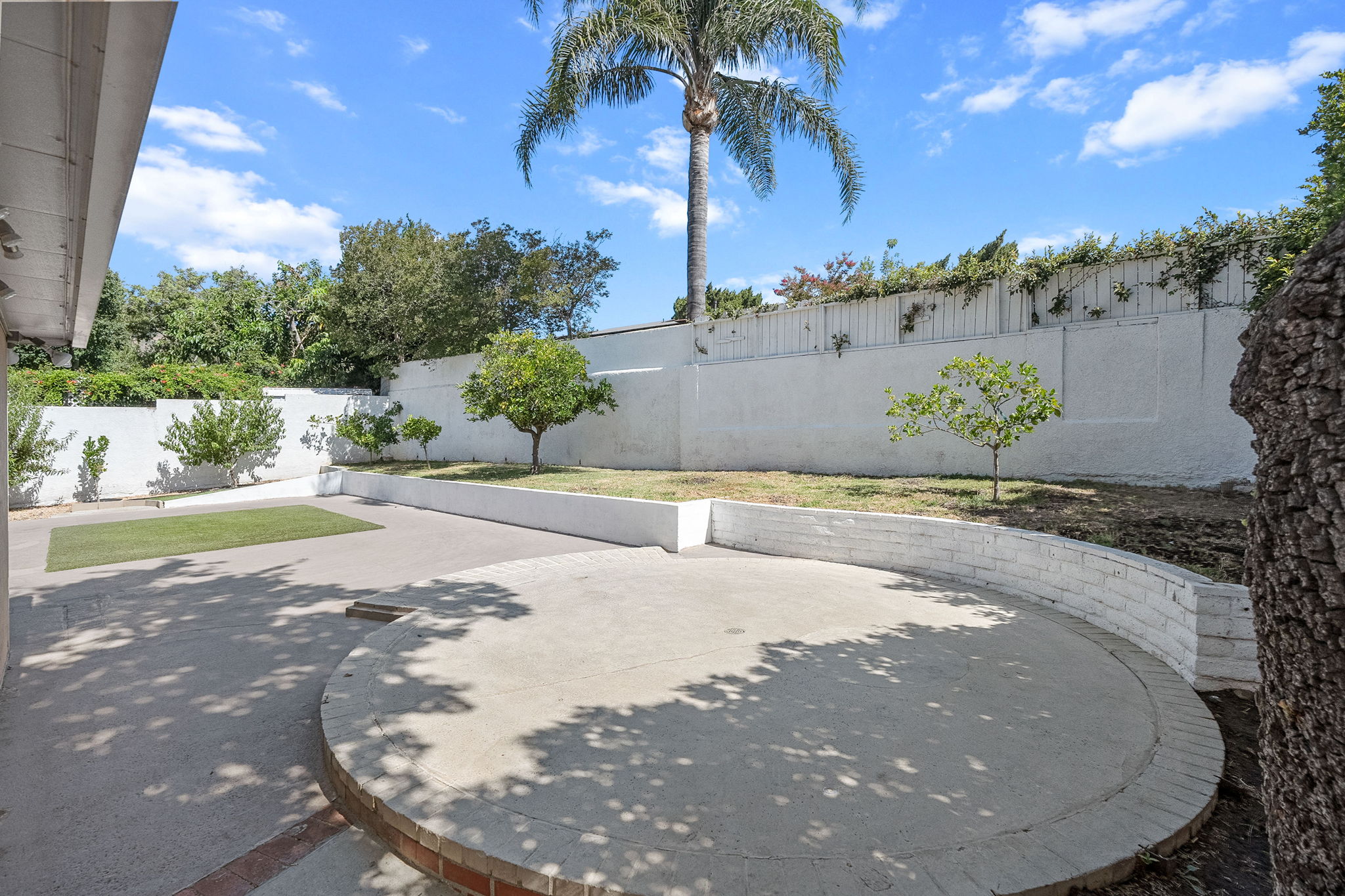 17211 Orozco Street-29