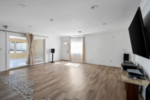 17211 Orozco Street-15