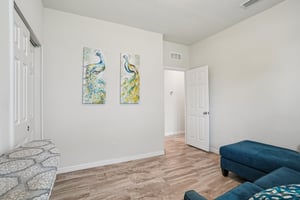Goldcrest Loop-S1709-031.jpg