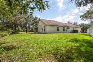 17217 Keely Dr, Tampa, FL 33647, USA Photo 24