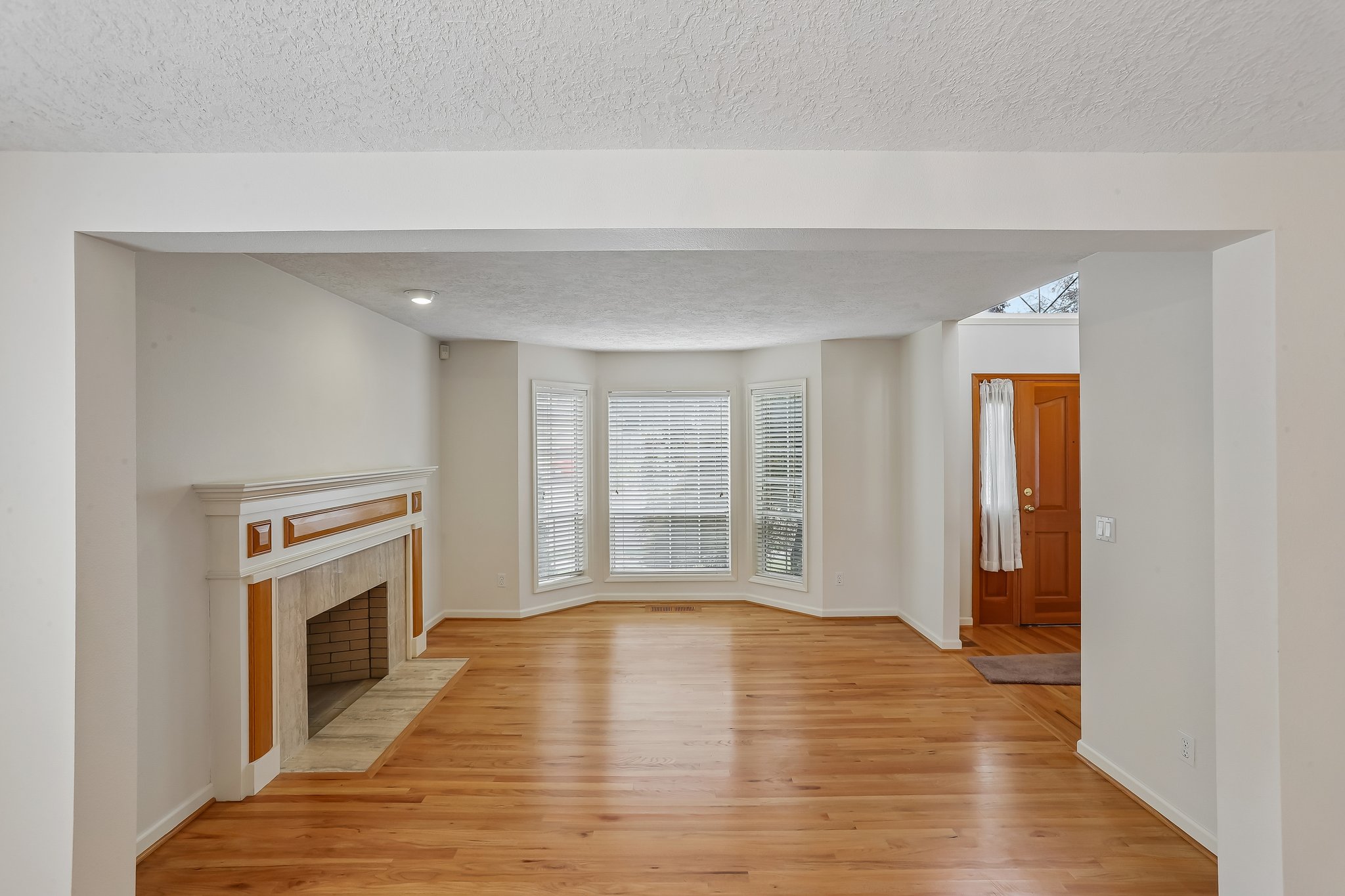 SE Fisher Dr-S1207-013.jpg