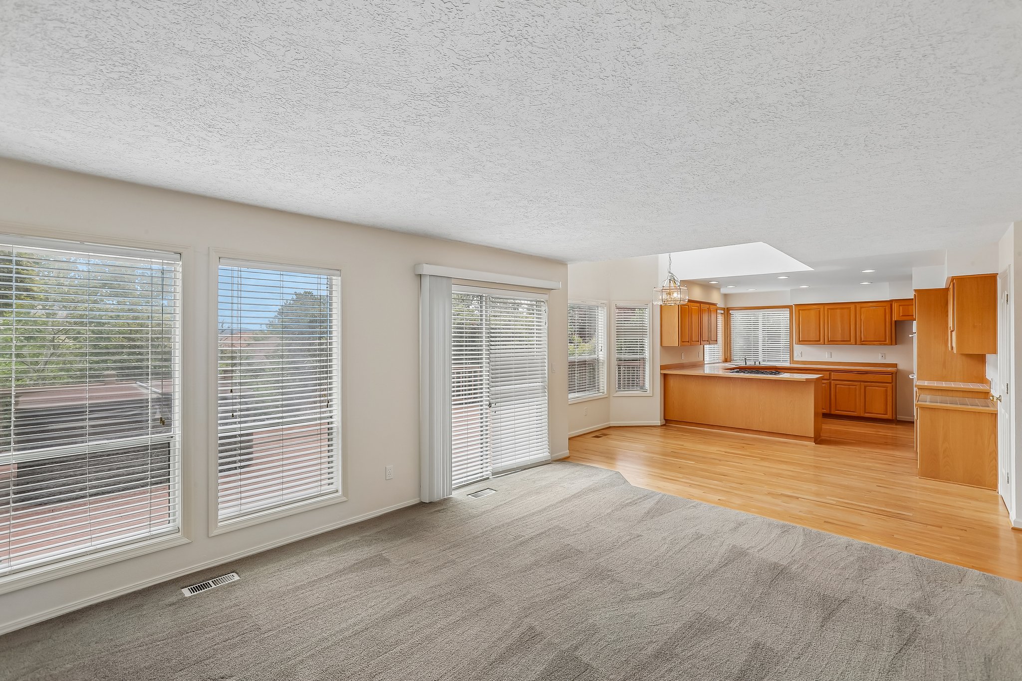 SE Fisher Dr-S1207-016.jpg