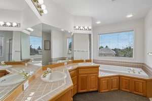SE Fisher Dr-S1207-048.jpg