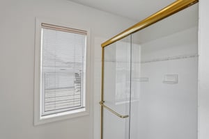 SE Fisher Dr-S1207-050.jpg