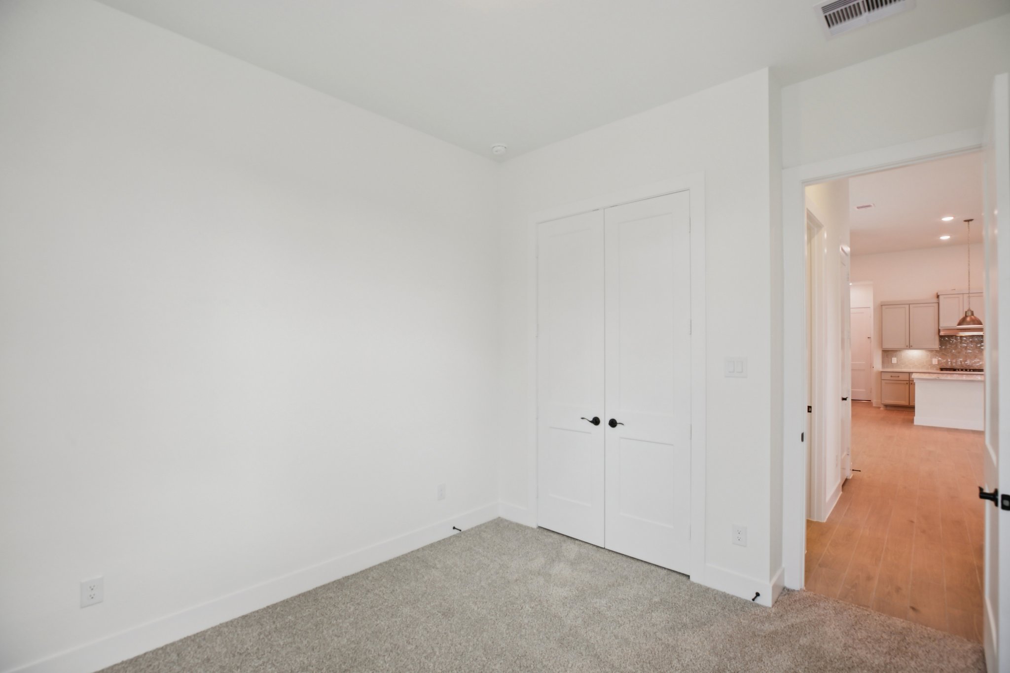 Gleeful St-S0703-024.jpg