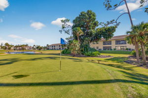 Rear Exterior 3 of 4