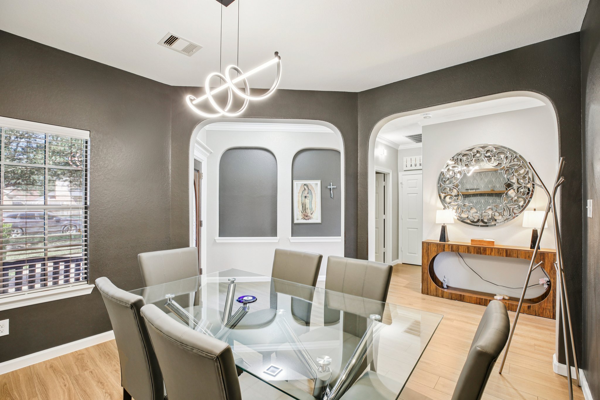 Elverson Oaks Dr-S2402-011.jpg