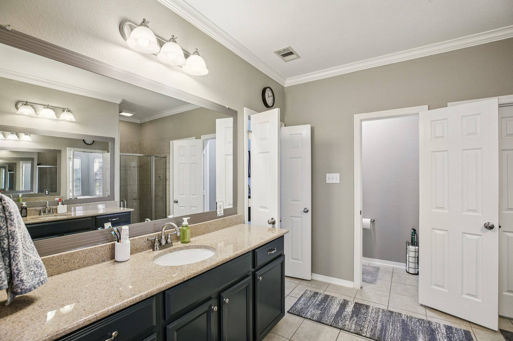 Elverson Oaks Dr-S2402-024.jpg