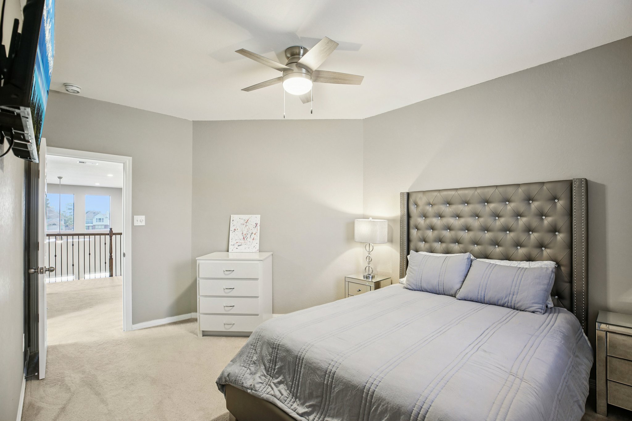 Elverson Oaks Dr-S2402-031.jpg