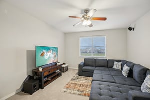 Elverson Oaks Dr-S2402-027.jpg