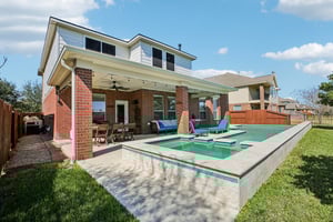 Elverson Oaks Dr-S2402-041.jpg