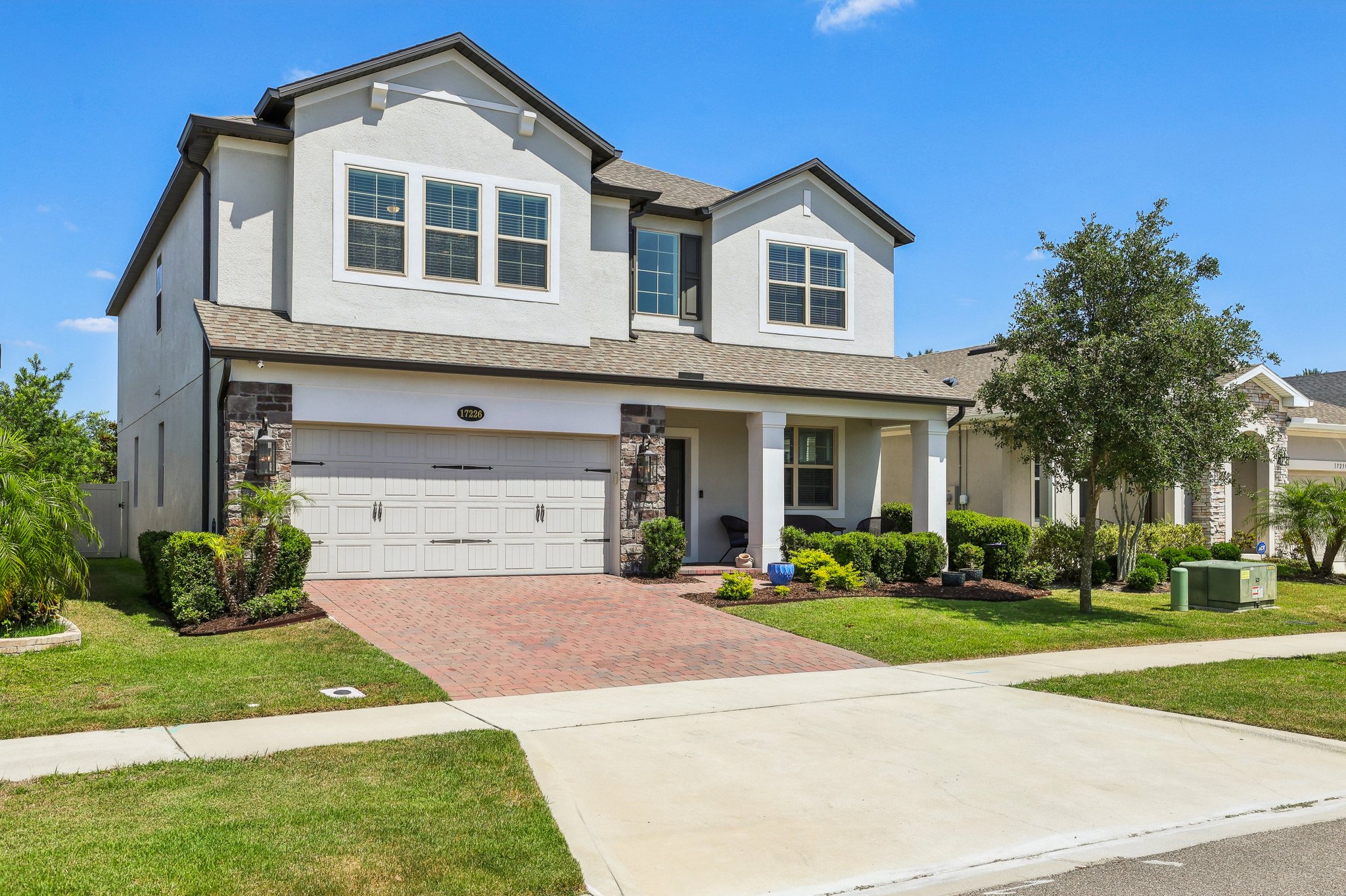 Hickory Wind Dr-0105-002.jpg